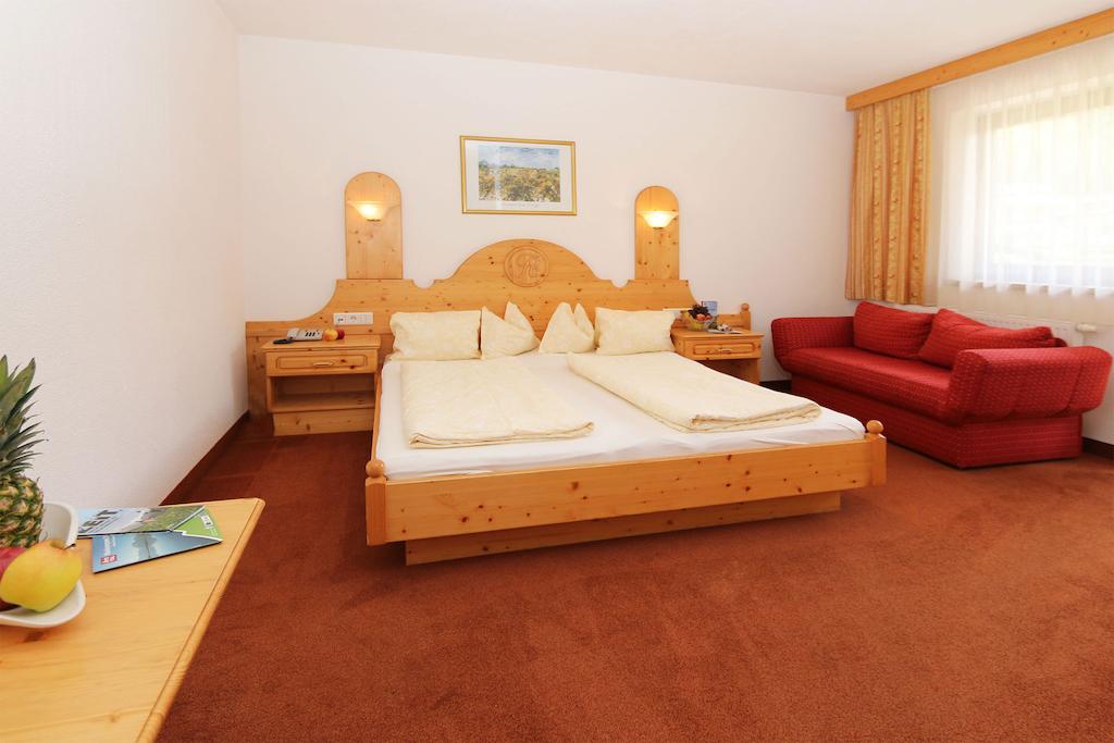 Hotel Waldele Sölden Habitación foto